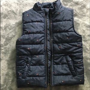 梨 Never worn Tommy Hilfiger 3T puffer vest
